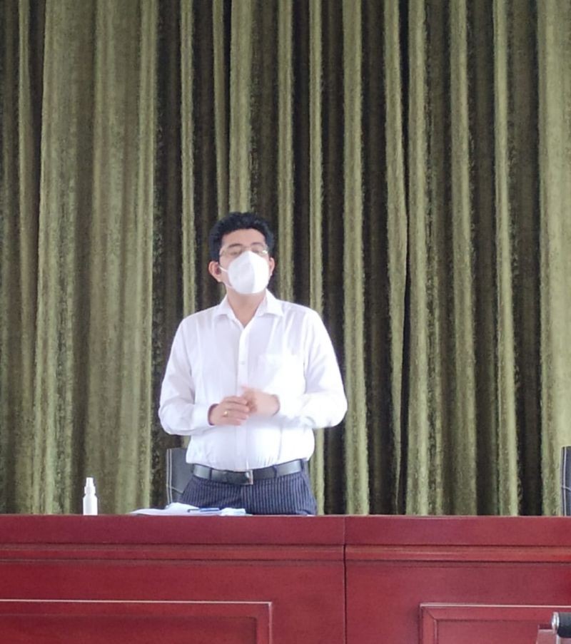 Rahul Mali IAS ADC Kiphire addressing DTF meeting at DC's Conference Hall at Kiphire town on June 5. (Morung photo)